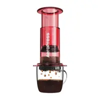 AeroPress Kaffeebereiter Clear Red